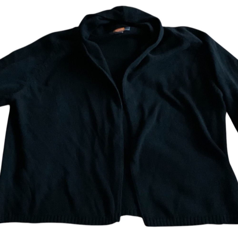 Women’s Black Knit Shrug Size M